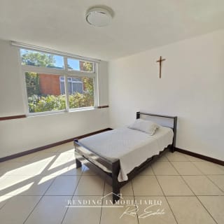 Casa en alquiler zona 16 Kanajuyú Alta Bosque de 3 habitaciones + 2 parqueos — Casa en Alquiler en Altabosque, Zona 16, Guatemala, Ciudad — miniatura 2 de 9