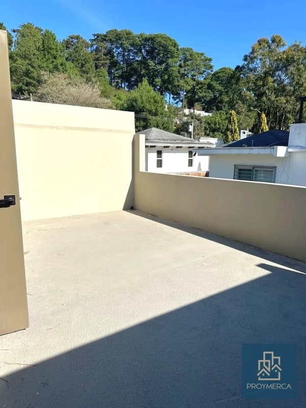 Casa en alquiler, Condominio Danté Kanajuyú, Zona 16 - 5