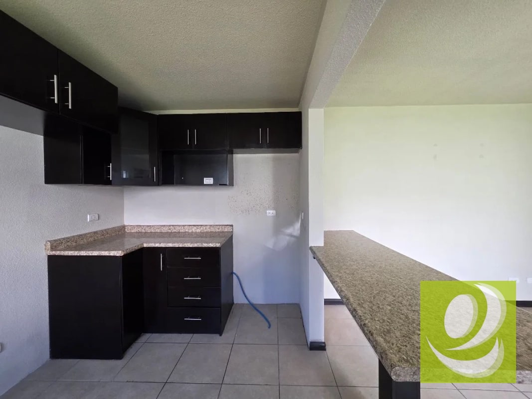 CASA EN VENTA EN HACIENDA DE LAS FLORES VILLA NUEVA - 7