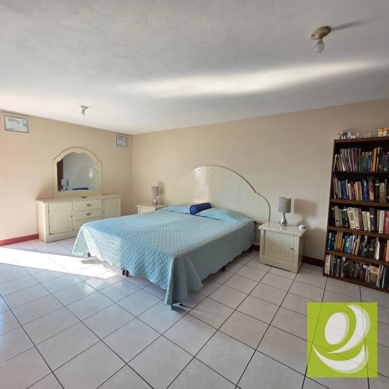 VENDO CASA EN RESIDENCIALES VALLE DEL SOL ZONA 4 MIXCO - 3