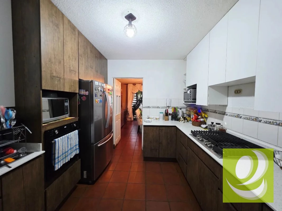 VENDO CASA EN SAN CRISTOBAL SECTOR B4 - 10