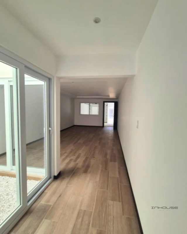 CASA EN VENTA EN ZONA 16 PARA ESTRENAR - 8