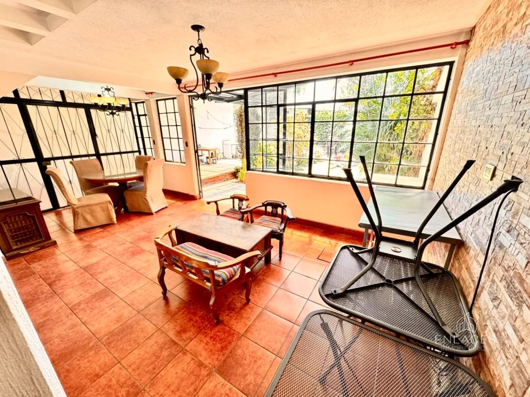 Zona 11 • Casa en Renta • Mariscal - 6