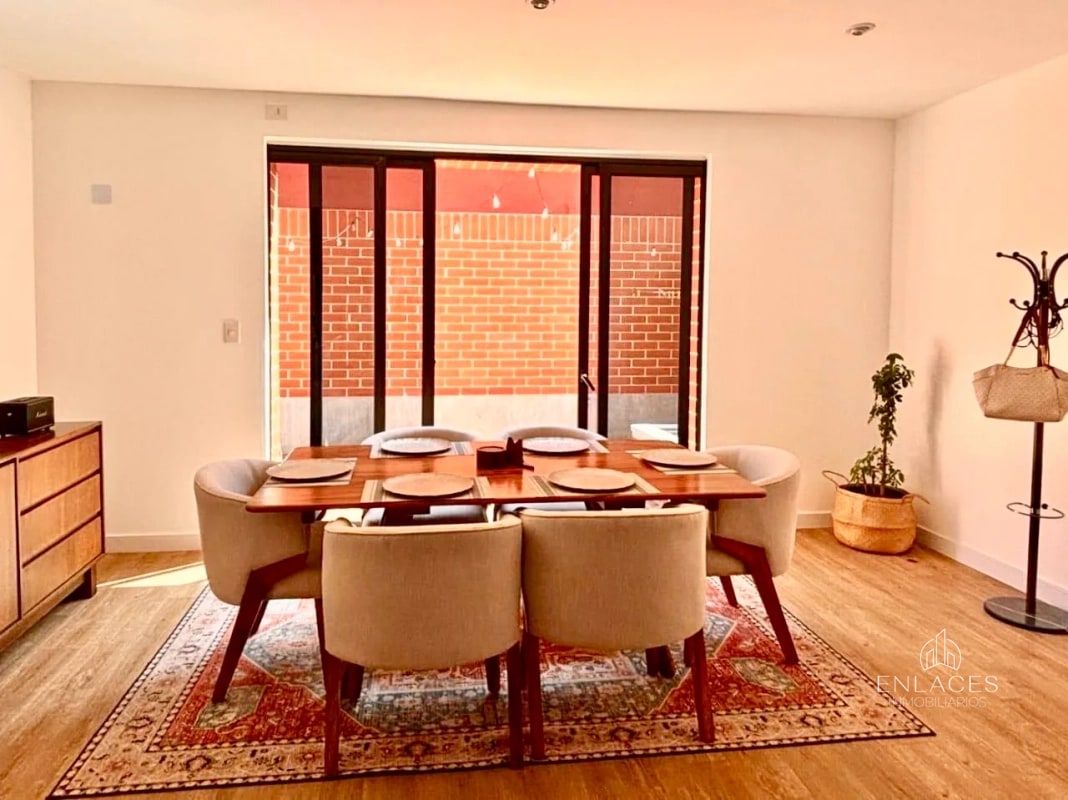 Zona 13 • Casa en Venta • Condominio Iridia Homes - 16