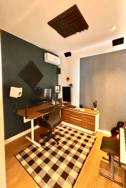 Zona 13 • Casa en Venta • Condominio Iridia Homes - 13