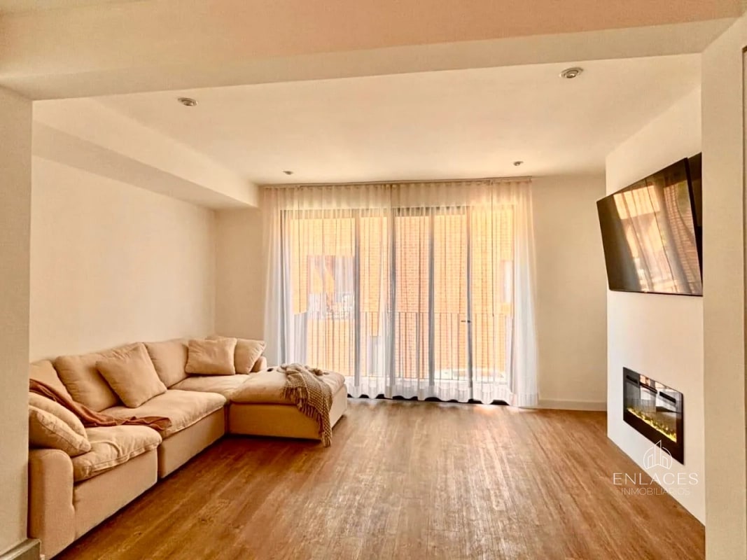 Zona 13 • Casa en Venta • Condominio Iridia Homes - 7