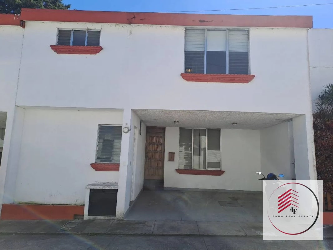 ALQUILER de casa en zona 16 concepción las lomas a una cuadra de la Universidad Landivar - 1