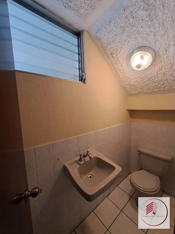 ALQUILER de casa en zona 16 concepción las lomas a una cuadra de la Universidad Landivar - 13
