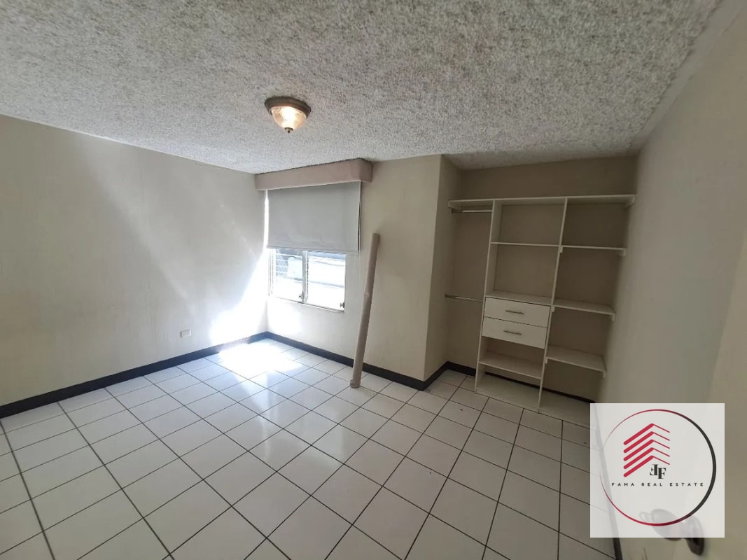 ALQUILER de casa en zona 16 concepción las lomas a una cuadra de la Universidad Landivar - 3
