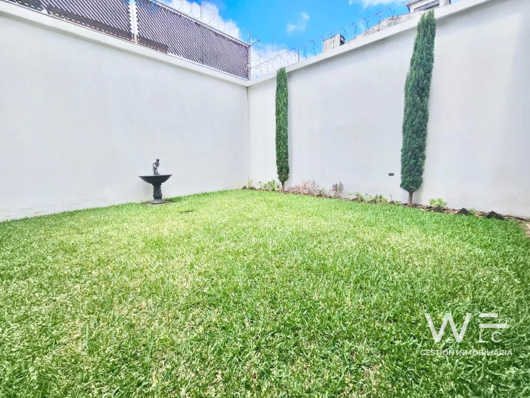 RENTO O VENDO PROPIEDAD ZONA 1 - 3