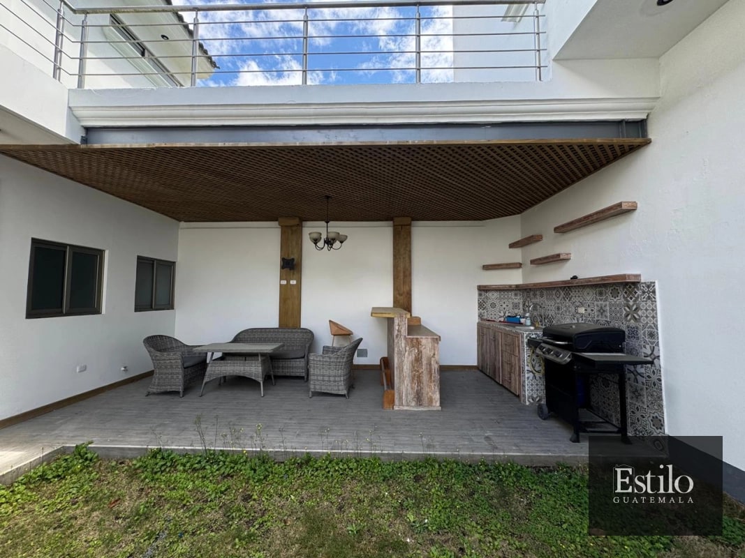 CASA CON JARDIN EN VENTA, TERRAVISTA. - 8