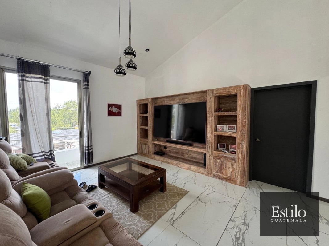 CASA CON JARDIN EN VENTA, TERRAVISTA. - 6