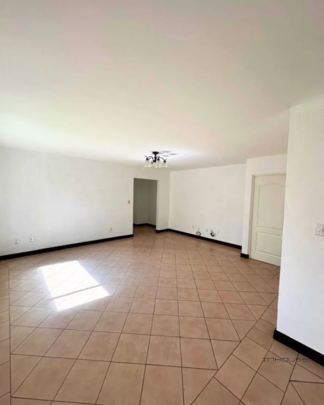 CASA EN RENTA EN CAES KM 23.5 DE UN NIVEL Y AMPLIO JARDIN - 10