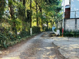 Linda Casa con jardín en Venta en Km. 27 CAES — Casa en Venta en Carretera a El Salvador, Guatemala, Ciudad — miniatura 4 de 16