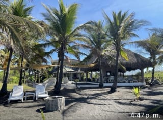 Venta de casa de playa en Monterrico — Casa en Venta en Iztapa, Escuintla — miniatura 1 de 3