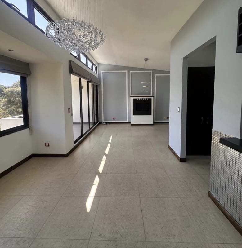 Casa en venta en Santuaria Muxbal — Casa en Venta en Vista Muxbal Plaza, Carretera a El Salvador, Guatemala, Ciudad — foto 5 de 5