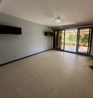 Casa en venta en Santuaria Muxbal — Casa en Venta en Vista Muxbal Plaza, Carretera a El Salvador, Guatemala, Ciudad — miniatura 2 de 5