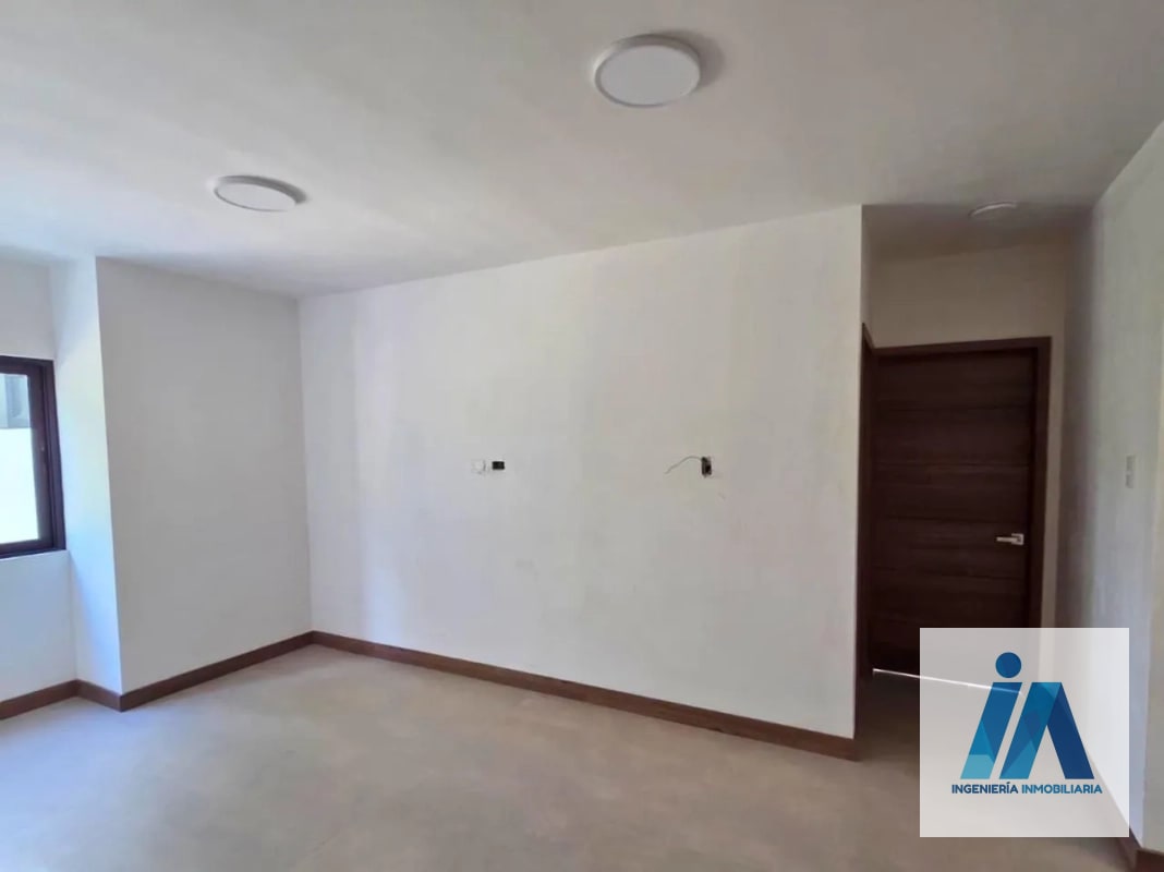 CASA EN VENTA📍Residenciales Los Manzanillos, Km 19.5 Carretera a El Salvador - 11
