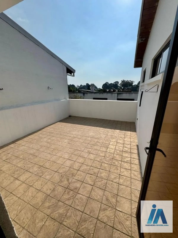 CASA EN ALQUILER📍Condominio San Mateo, Boulevard Acatán Zona 16 - 3