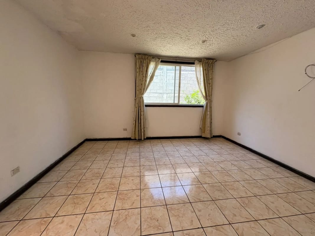 Propiedad en Venta km 19.5 CES atrás de Pricesmart — Casa en Venta en Carretera a El Salvador, Guatemala, Ciudad — foto 12 de 16