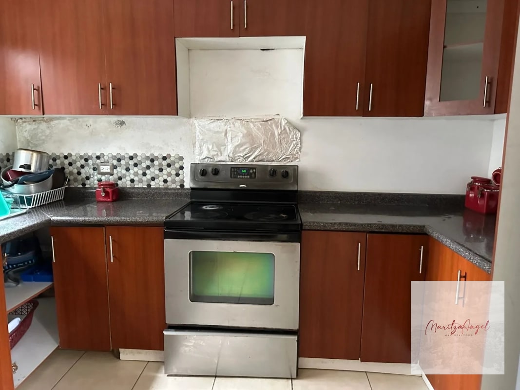 VENTA DE CASA EN RESIDENCIALES SAN ANTONIO  KM18 CARRETERA A EL SALVADOR - 11