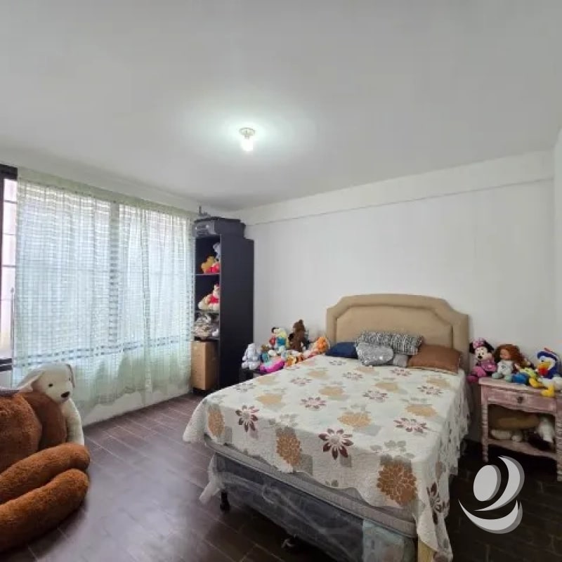 Casa con Jardín en Venta San Lucas Sacatepéquez - 7