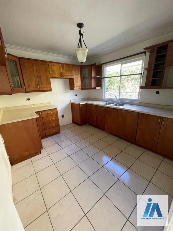 CASA EN ALQUILER📍San Lorenzo de Almagro, Km 29 Carretera a El Salvador - 9
