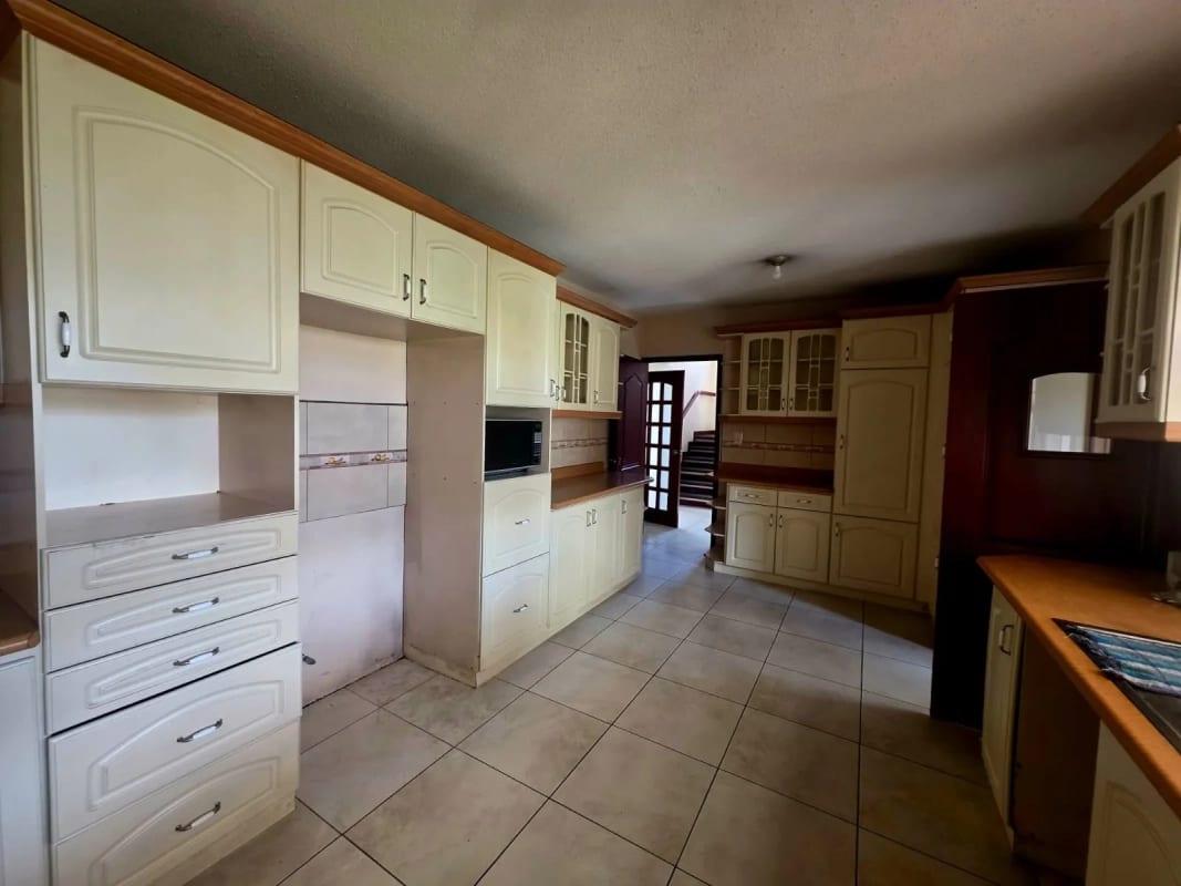 Casa en Venta Barrio de San Nicolas 2, zona 4 de Mixco atrás de Walmart San Nicolas — Casa en Venta en Zona 4 Mixco, Guatemala, Ciudad — foto 9 de 14