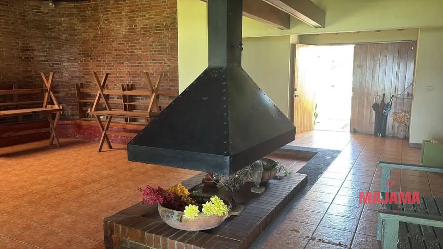 CASA FRENTE AL LAGO DE AMATITLÁN - CODIGO 02_CV21 - 2