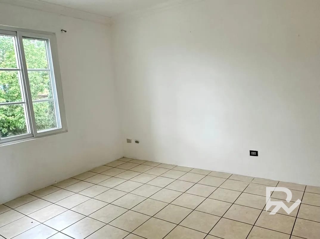 Casa en Venta en Villa Venetto – Km 25.5 Frente al Colegio Village | Cerca de la VAS — Casa en Venta en Carretera a El Salvador, Guatemala, Ciudad — foto 7 de 7