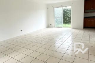 Casa en Venta en Villa Venetto – Km 25.5 Frente al Colegio Village | Cerca de la VAS — Casa en Venta en Carretera a El Salvador, Guatemala, Ciudad — miniatura 2 de 7