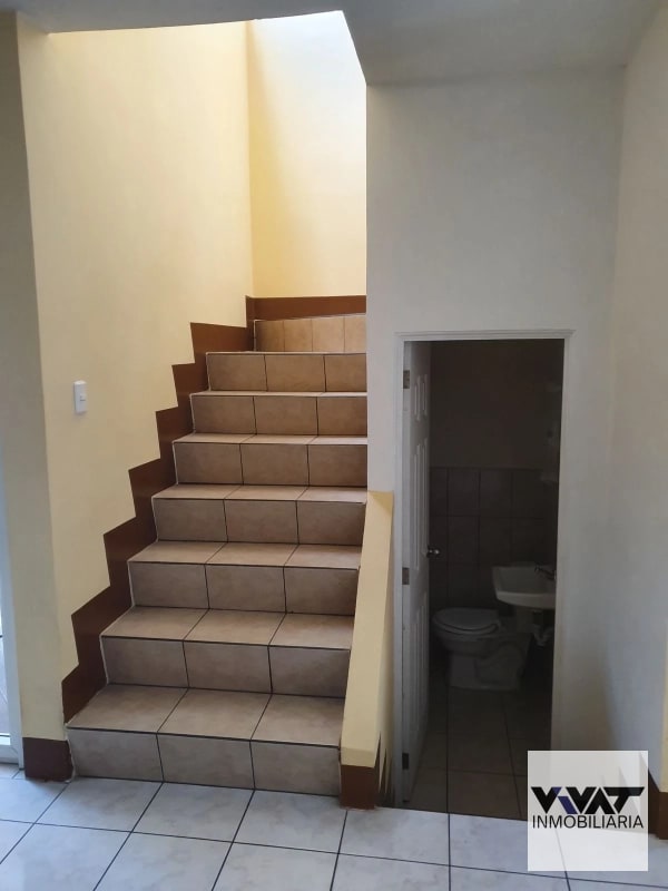 Casa en renta en Condominio Villas Calá,  zona 10 de Santa Catarina Pinula - 12