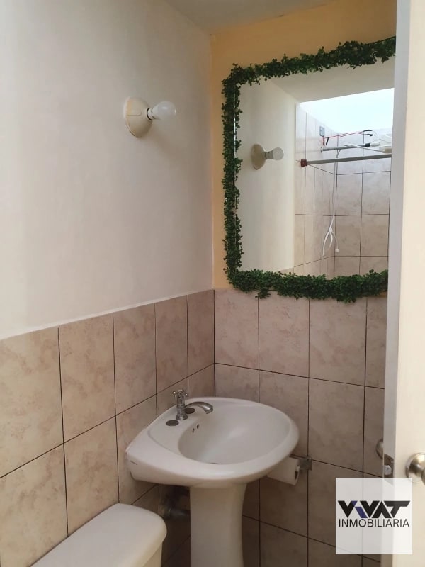 Casa en renta en Condominio Villas Calá, zona 10 de Santa Catarina Pinula - 2