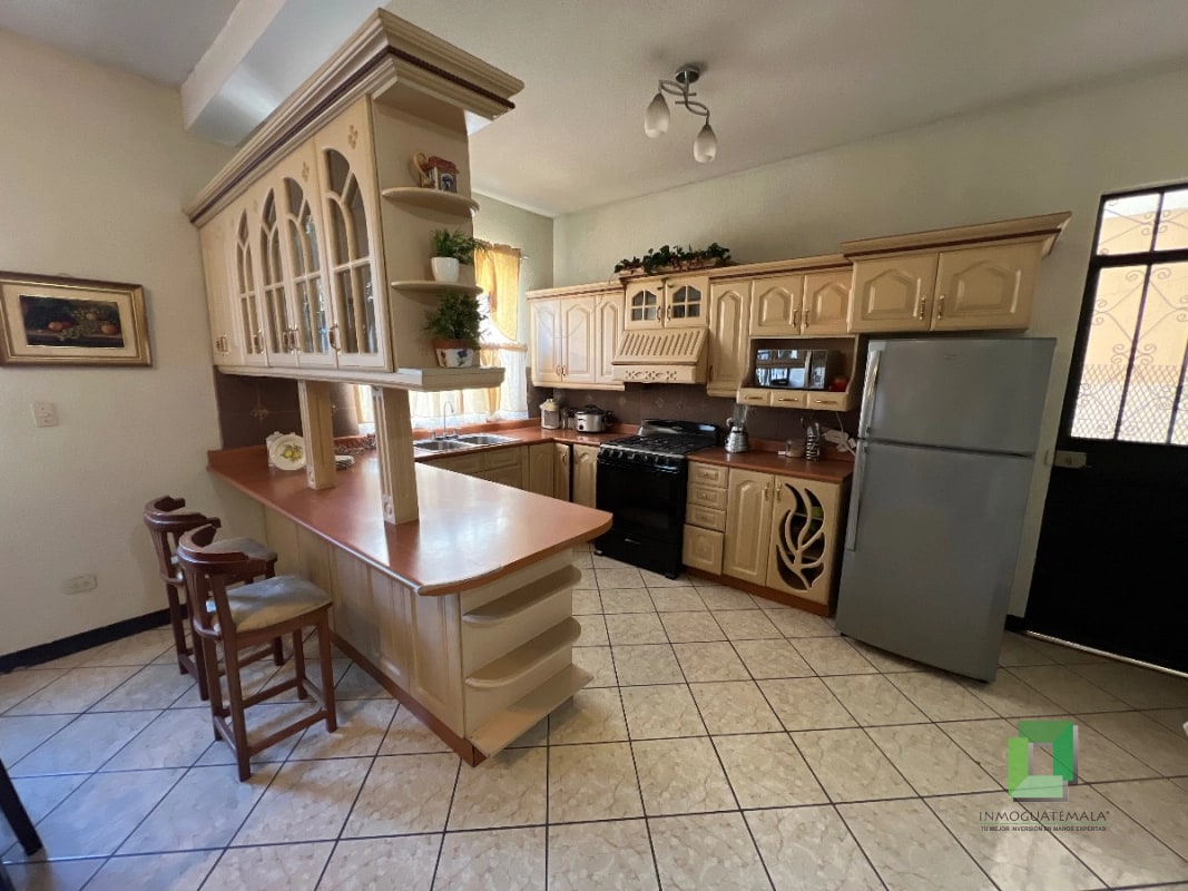 Casa en venta Valle del Sol zona 4 de Mixco - 9