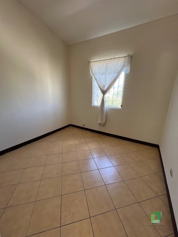 Casa en venta Valle del Sol zona 4 de Mixco - 5