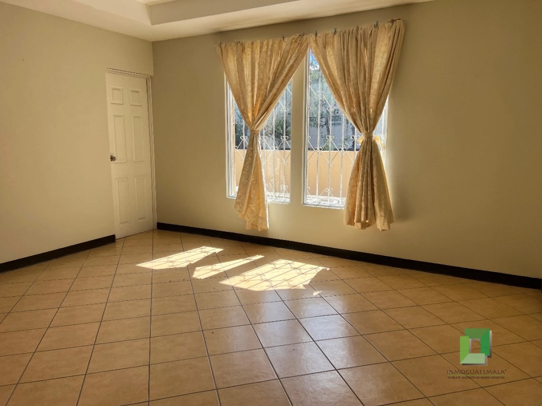 Casa en venta Valle del Sol zona 4 de Mixco - 3