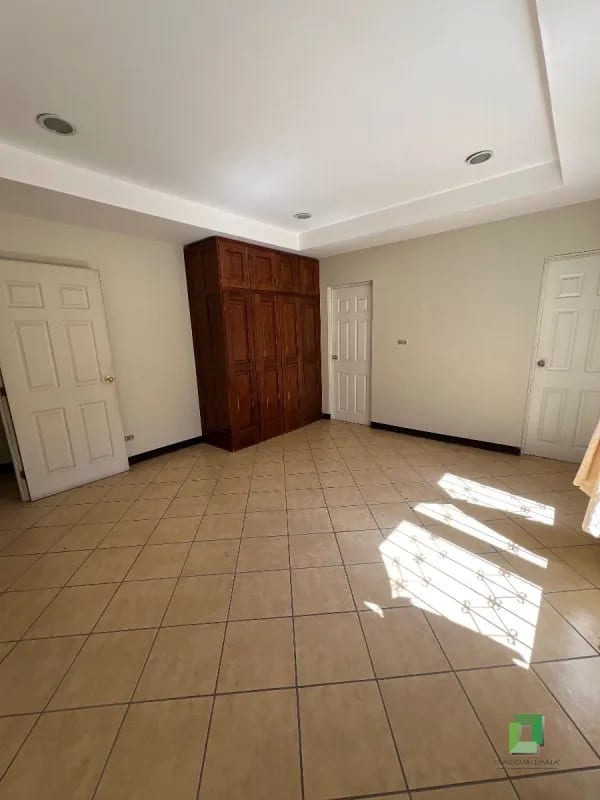 Casa en venta Valle del Sol zona 4 de Mixco — Casa en Venta en Zona 4 Mixco, Guatemala, Ciudad — foto 2 de 17