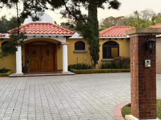 VENTA HERMOSA CASA DE UN NIVEL EN CASA & CAMPO KM. 23.5 CARRETERA A EL SALVADOR — Casa en Venta en Carretera a El Salvador, Guatemala, Ciudad — miniatura 10 de 17