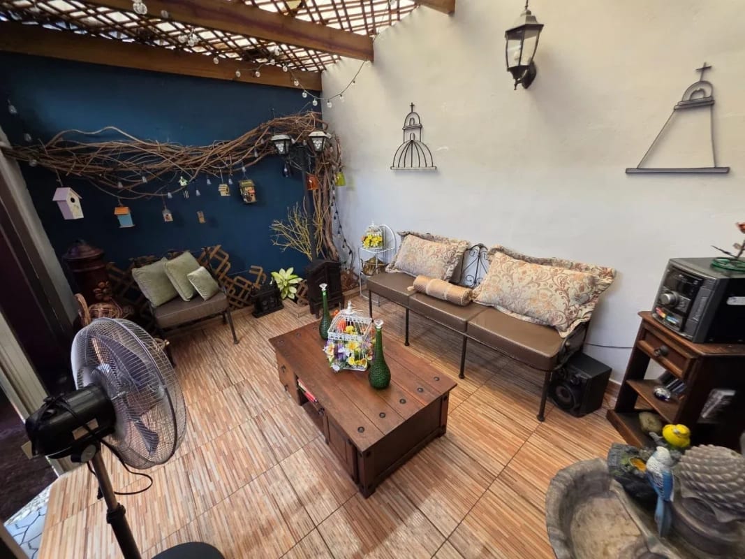 VENDO CASA EN UTATLAN ZONA 11, JARDIN Y PERGOLA — Casa en Venta en Zona 11, Guatemala, Ciudad — foto 12 de 14