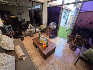 VENDO CASA EN UTATLAN ZONA 11, JARDIN Y PERGOLA — Casa en Venta en Zona 11, Guatemala, Ciudad — miniatura 11 de 14