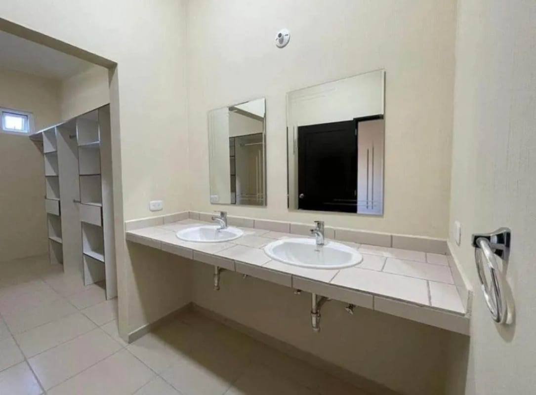 Casa en venta en Carretera a el salvador - 8
