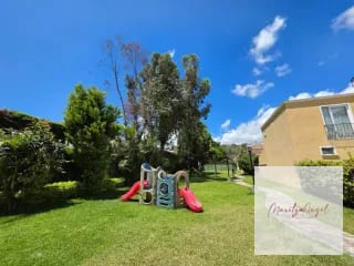 CASA EN VENTA EN SAN CRISTOBAL  ZN 8 MIXCO. SAN MARINO — Casa en Venta en Zona 8 Mixco, Guatemala, Ciudad — miniatura 3 de 13