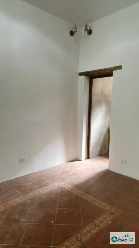HERMOSA CASA COLONIAL EN RENTA EN ZONA 1, EXCELENTE UBICACIÓN - 7