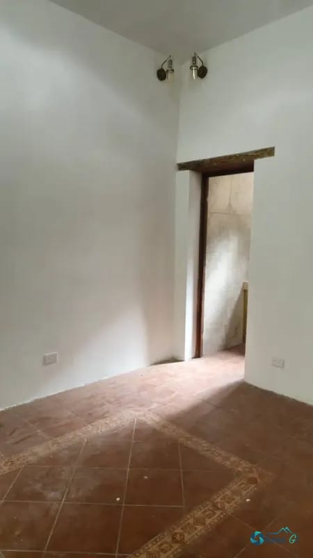 Hermosa Casa Colonial en Renta en Zona 1, Excelente Ubicación — Casa en Alquiler en Zona 1, Guatemala, Ciudad — foto 7 de 13