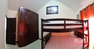 Condado Naranjo, casa totalmente equipada, dentro de Alameda Norte  Q13,500 — Casa en Alquiler en Condado Naranjo, Zona 4 Mixco, Guatemala, Ciudad — miniatura 9 de 11