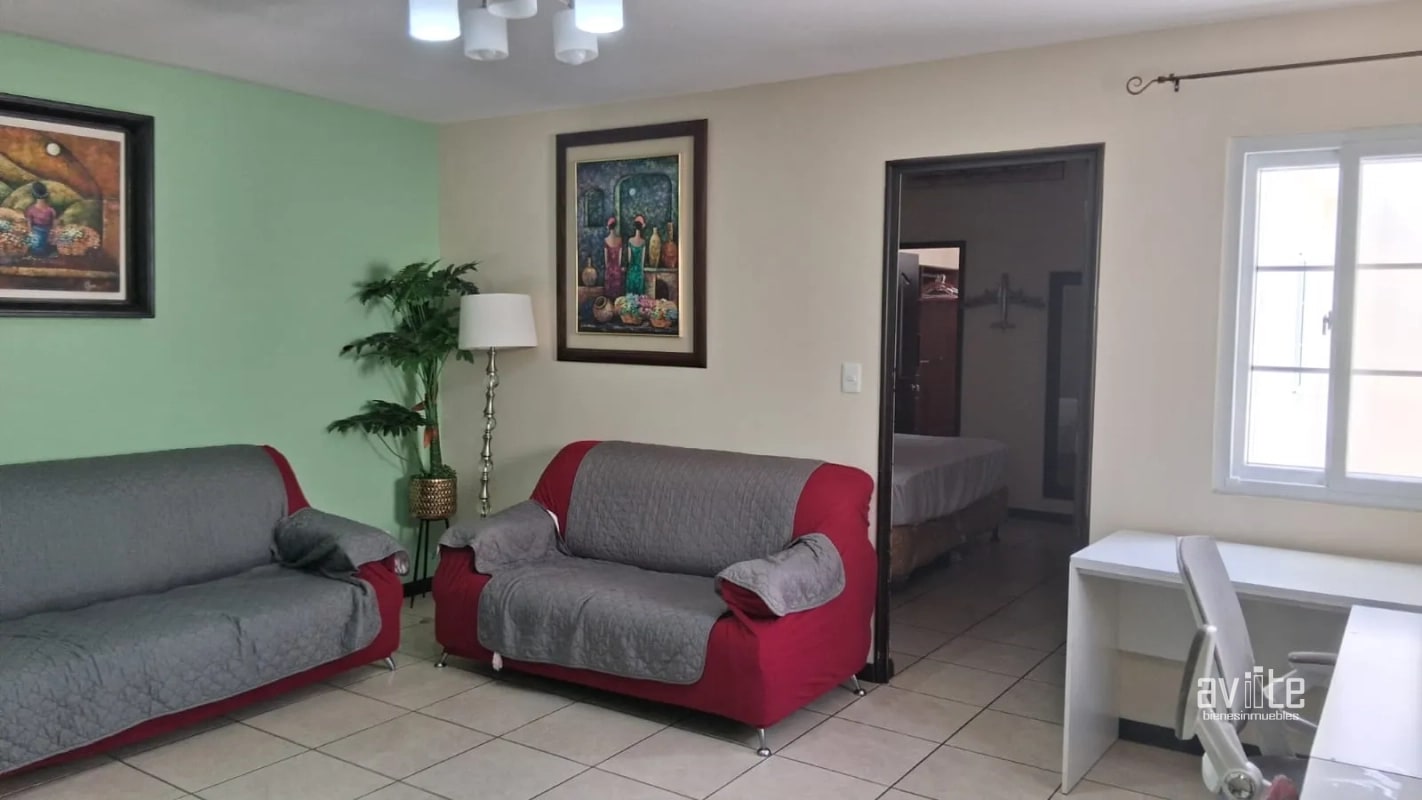 Condado Naranjo, casa totalmente equipada, dentro de Alameda Norte Q13,500 - 10