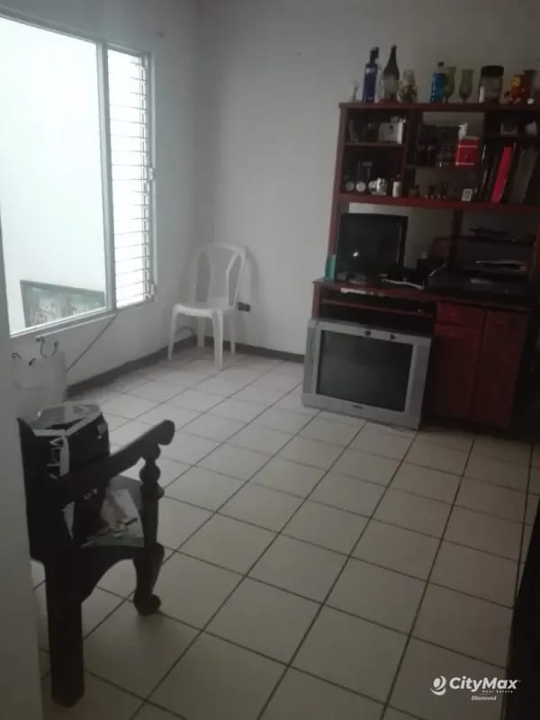 Casa en Venta en Carretera al Salvador entrada Olmeca — Casa en Venta en Carretera a El Salvador, Guatemala, Ciudad — foto 5 de 8