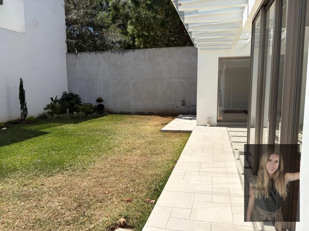 Casa en renta o venta San Jose Pinula en exclusivo residencial - 2