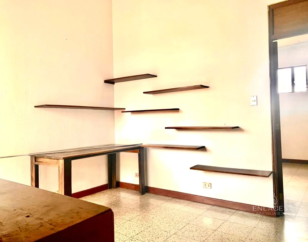 Zona 12 • Casa en Venta • Residencial Prados de Monte María - 5