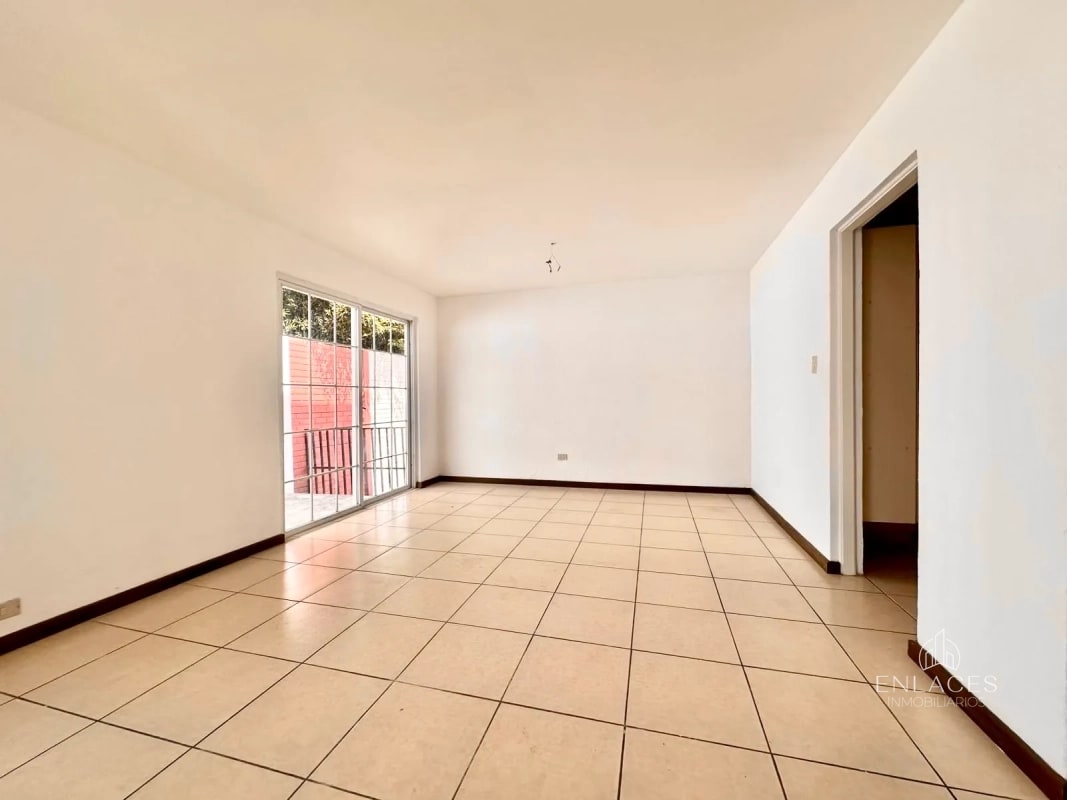 Km 18.5 CAES • Casa en Venta • Condominio Los Cerezos - 16